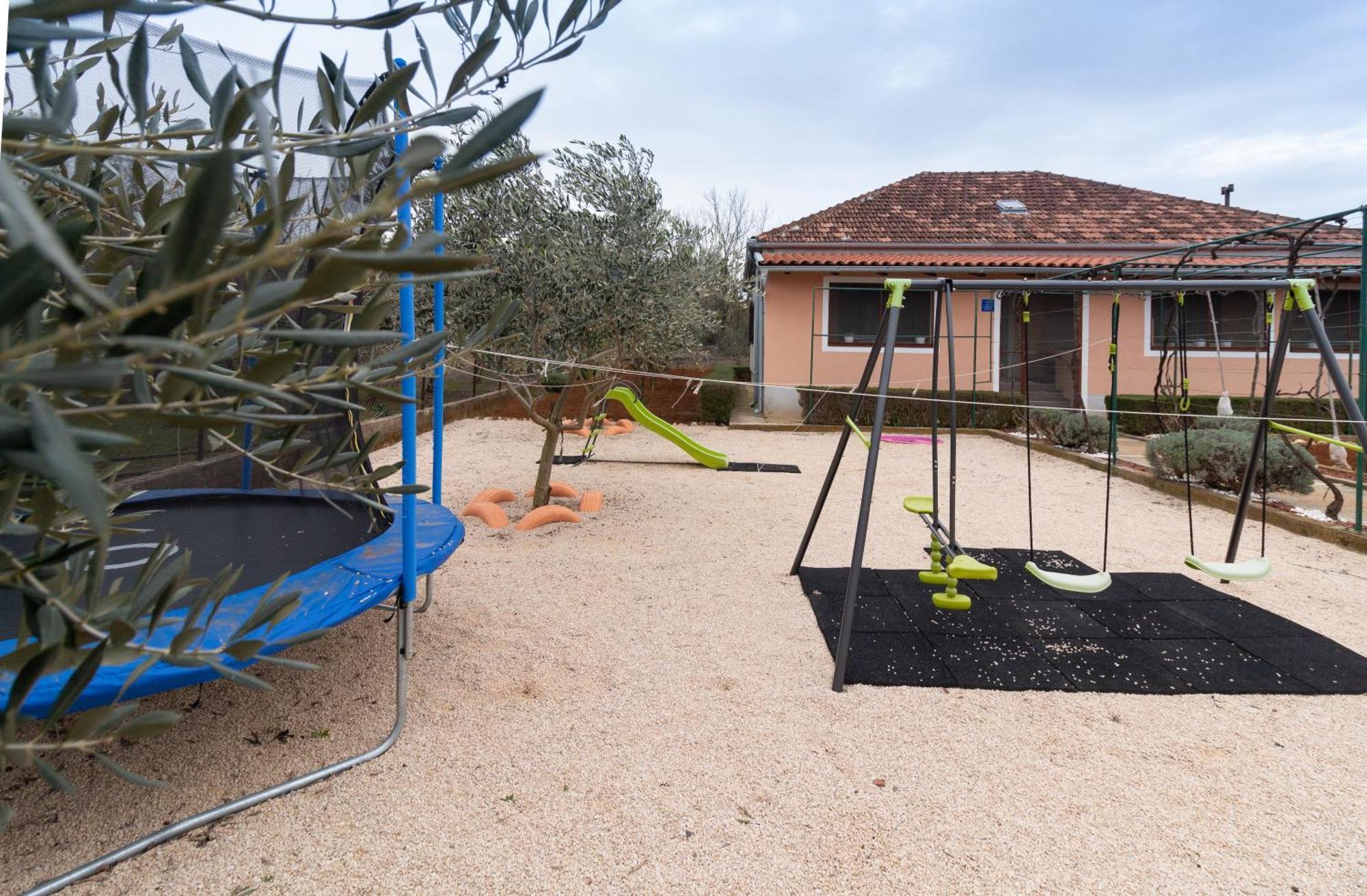 House Jasmin With Large Garden, Near Nin - By Ta Leut 빌라 외부 사진